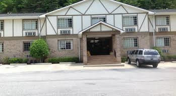 Super 8 Inez Motel Exterior photo